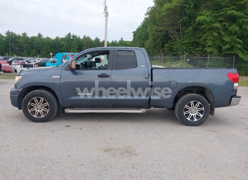 Photo 14 of 2007 Toyota Tundra SR5 5.7L V8 (VIN 5TBBV54137S489018)