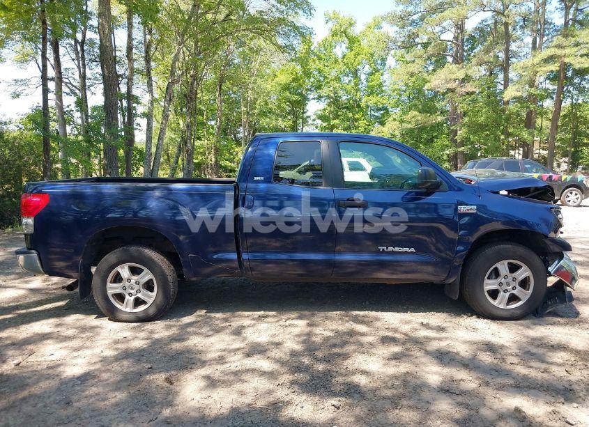 Photo 13 of 2008 Toyota Tundra SR5 5.7L V8 (VIN 5TBBV54148S499090)