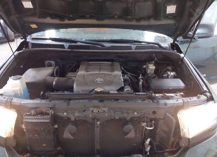 Photo 10 of 2007 Toyota Tundra SR5 5.7L V8 (VIN 5TBBV54157S452438)