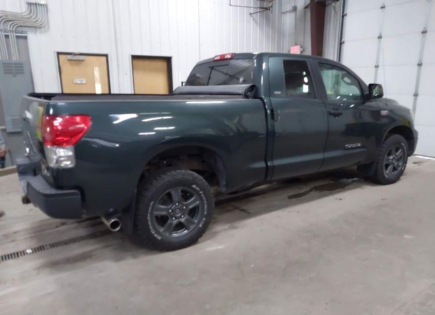 Photo 4 of 2007 Toyota Tundra SR5 5.7L V8 (VIN 5TBBV54157S452438)
