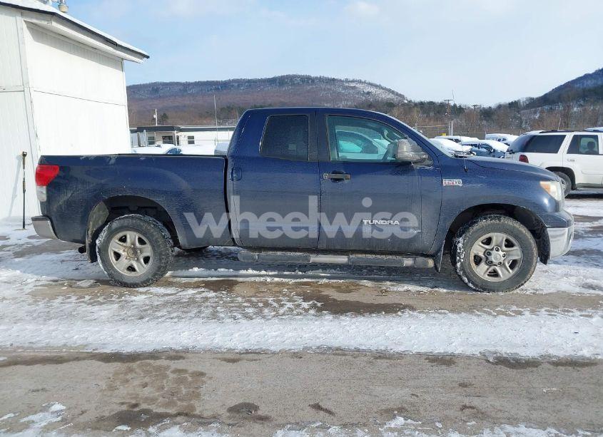 Photo 13 of 2008 Toyota Tundra BASE 5.7L V8 (VIN 5TBBV54158S512526)
