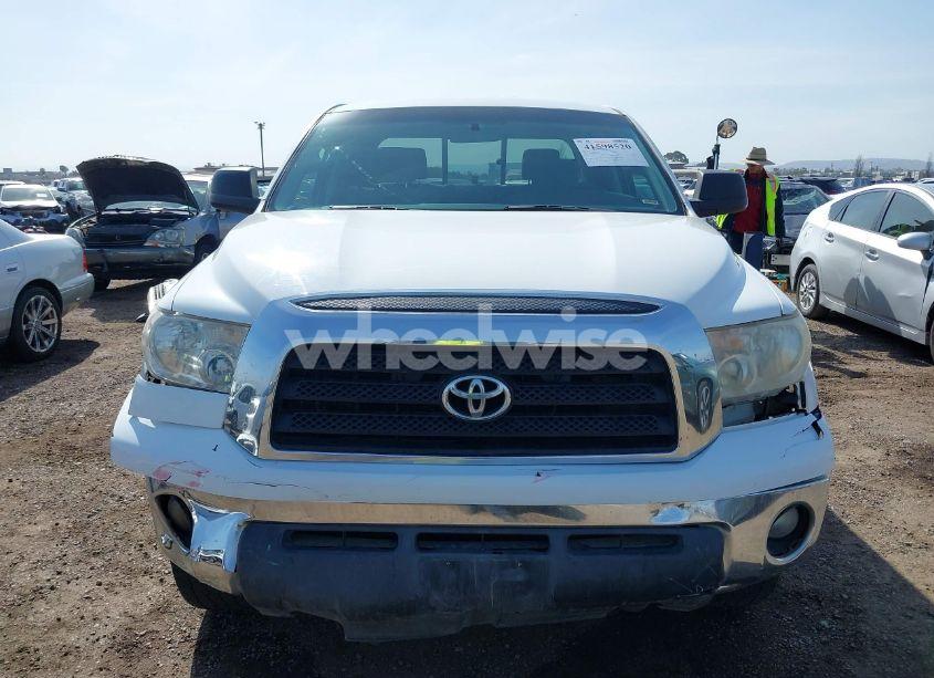 Photo 12 of 2007 Toyota Tundra SR5 5.7L V8 (VIN 5TBBV54167S457566)