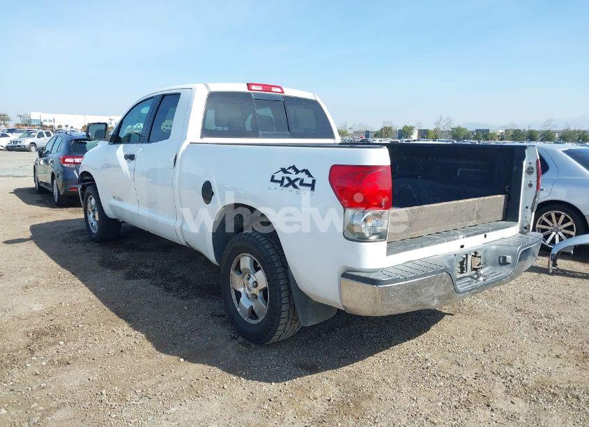 Photo 3 of 2007 Toyota Tundra SR5 5.7L V8 (VIN 5TBBV54167S457566)