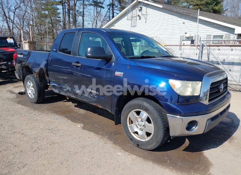 2007 Toyota Tundra SR5 5.7L V8 (VIN 5TBBV54167S483259) main photo