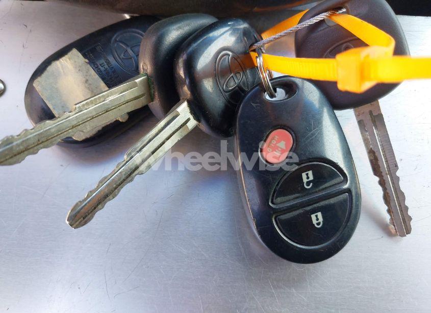 Photo 11 of 2007 Toyota Tundra SR5 5.7L V8 (VIN 5TBBV54167S483259)