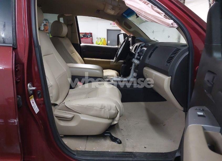 Photo 5 of 2008 Toyota Tundra SR5 5.7L V8 (VIN 5TBBV54168S497390)