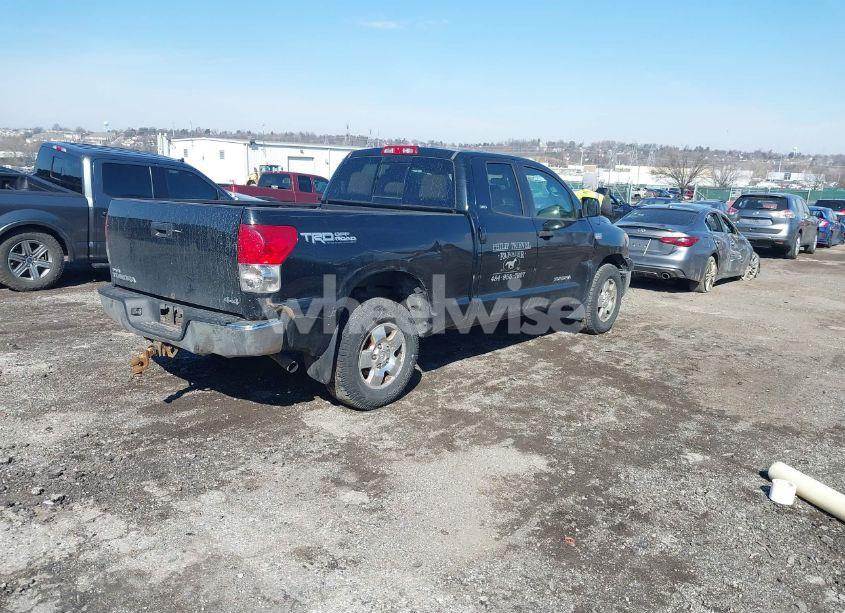 Photo 4 of 2008 Toyota Tundra SR5 5.7L V8 (VIN 5TBBV54168S520506)