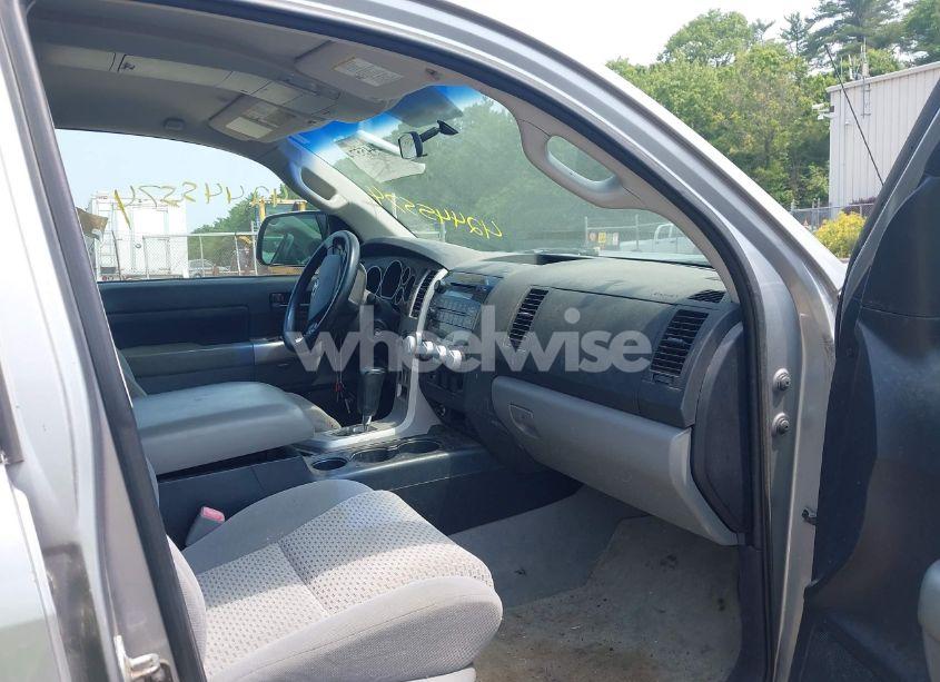 Photo 5 of 2008 Toyota Tundra SR5 5.7L V8 (VIN 5TBBV54168S523406)