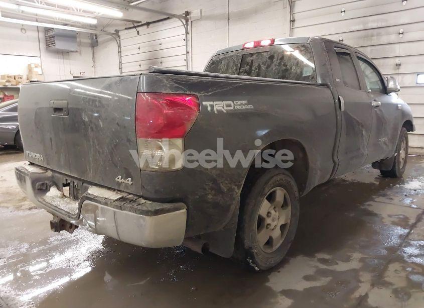 Photo 4 of 2007 Toyota Tundra SR5 5.7L V8 (VIN 5TBBV54177S465644)
