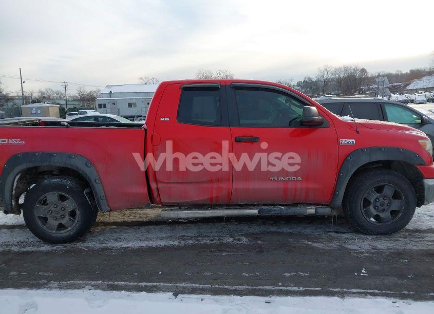 Photo 13 of 2007 Toyota Tundra SR5 5.7L V8 (VIN 5TBBV54177S467233)