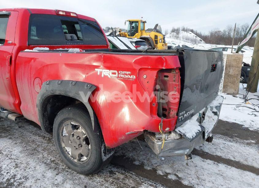 Photo 6 of 2007 Toyota Tundra SR5 5.7L V8 (VIN 5TBBV54177S467233)
