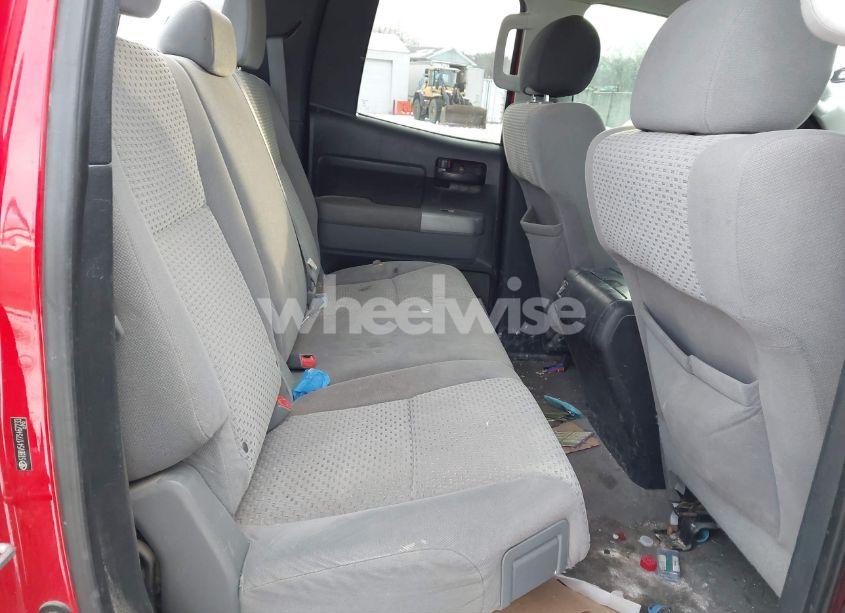 Photo 8 of 2007 Toyota Tundra SR5 5.7L V8 (VIN 5TBBV54177S467233)