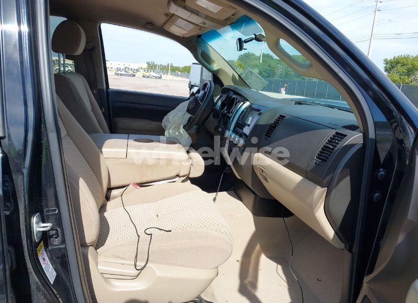 Photo 5 of 2008 Toyota Tundra BASE 5.7L V8 (VIN 5TBBV54178S503004)