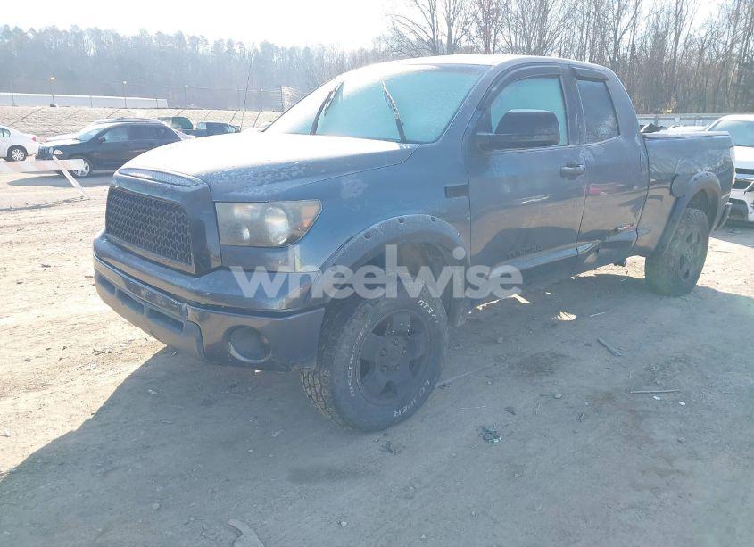 Photo 2 of 2007 Toyota Tundra SR5 5.7L V8 (VIN 5TBBV54187S456970)