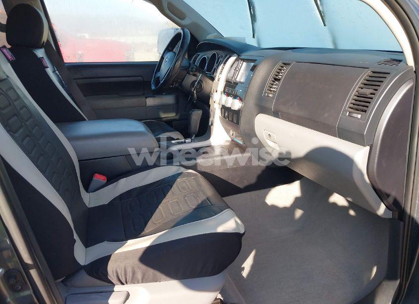 Photo 5 of 2007 Toyota Tundra SR5 5.7L V8 (VIN 5TBBV54187S456970)