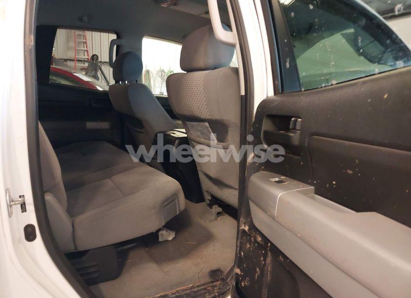 Photo 8 of 2008 Toyota Tundra SR5 5.7L V8 (VIN 5TBBV54188S502587)