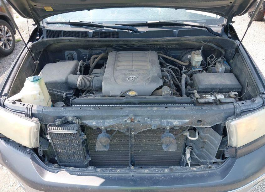 Photo 10 of 2007 Toyota Tundra SR5 5.7L V8 (VIN 5TBBV54197S452376)