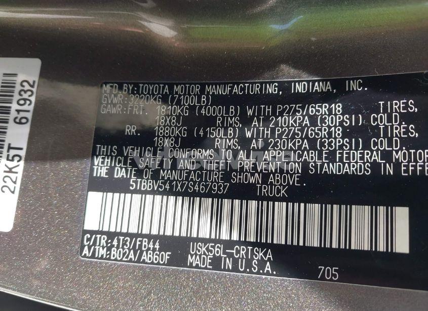 Photo 9 of 2007 Toyota Tundra SR5 5.7L V8 (VIN 5TBBV541X7S467937)