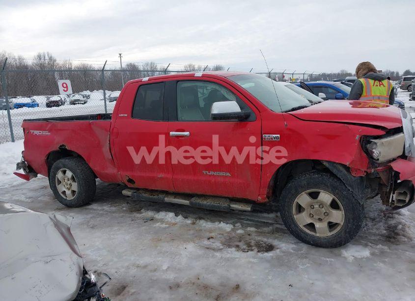 Photo 13 of 2008 Toyota Tundra LIMITED 5.7L V8 (VIN 5TBBV58108S516266)