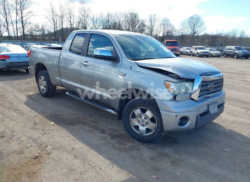 2007 Toyota Tundra LIMITED 5.7L V8 (VIN 5TBBV58117S485611) main photo