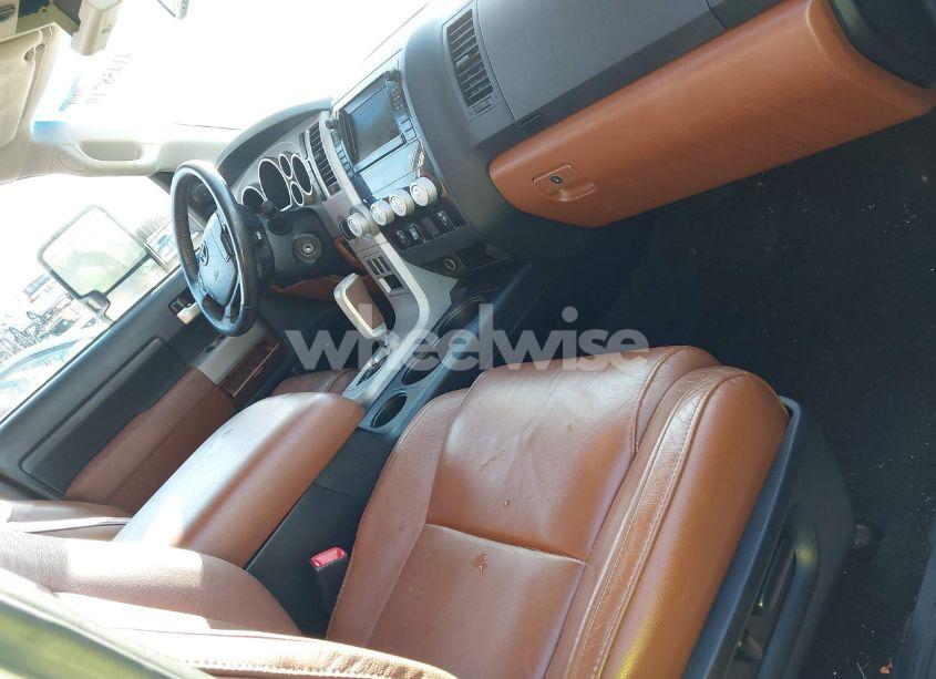 Photo 5 of 2007 Toyota Tundra LIMITED 5.7L V8 (VIN 5TBBV58127S482281)