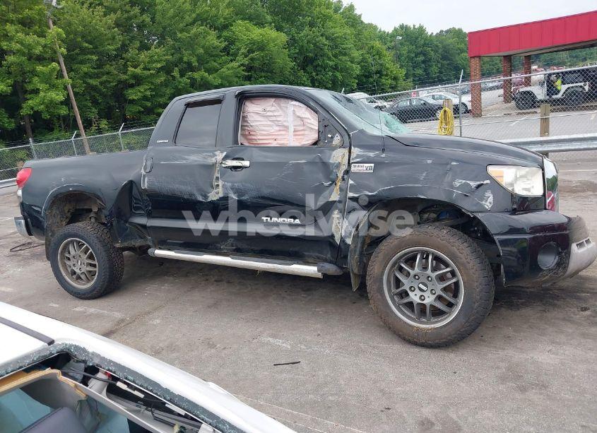 Photo 12 of 2007 Toyota Tundra LIMITED 5.7L V8 (VIN 5TBBV581X7S455071)