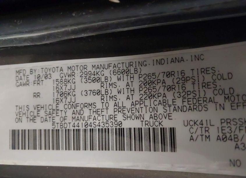 Photo 9 of 2004 Toyota Tundra SR5 V8 (VIN 5TBDT44104S435390)
