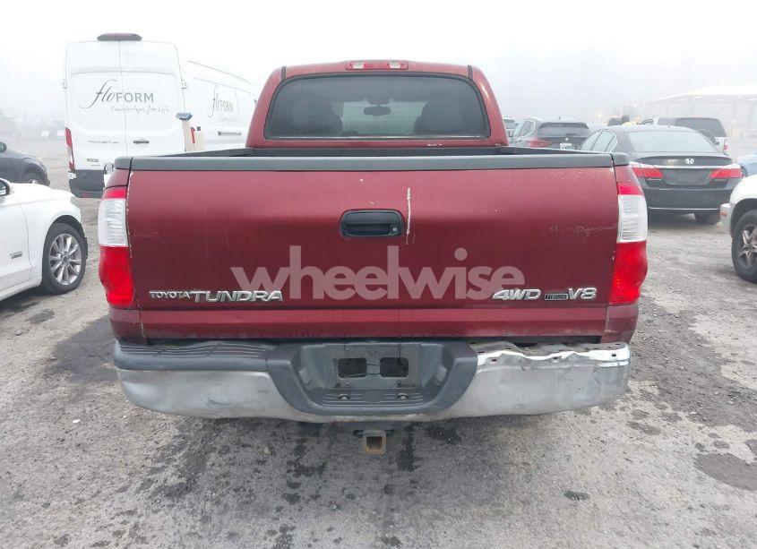 Photo 17 of 2004 Toyota Tundra SR5 V8 (VIN 5TBDT44104S447278)