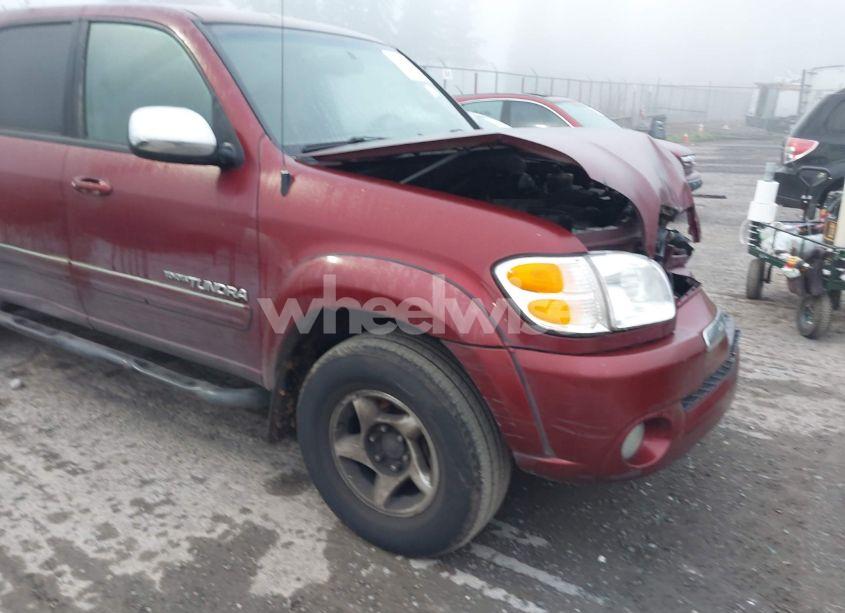 Photo 19 of 2004 Toyota Tundra SR5 V8 (VIN 5TBDT44104S447278)