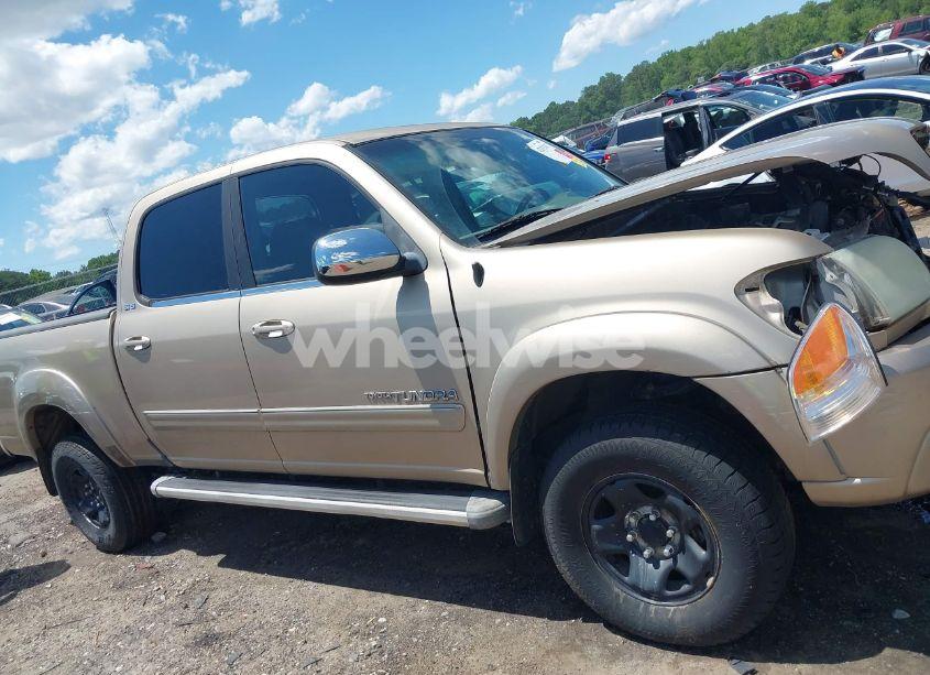 Photo 14 of 2005 Toyota Tundra SR5 V8 (VIN 5TBDT44105S476233)