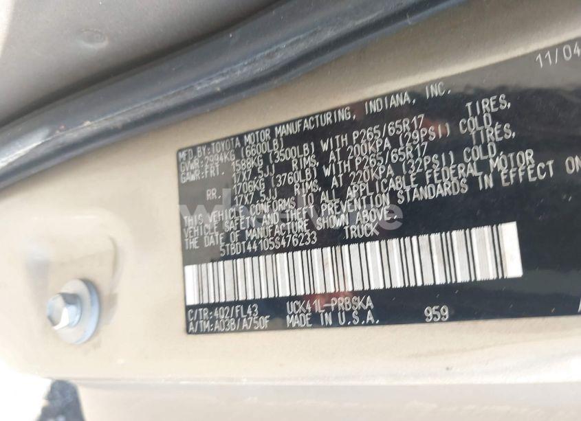 Photo 9 of 2005 Toyota Tundra SR5 V8 (VIN 5TBDT44105S476233)