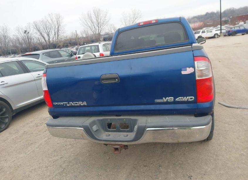 Photo 16 of 2005 Toyota Tundra SR5 V8 (VIN 5TBDT44105S486857)