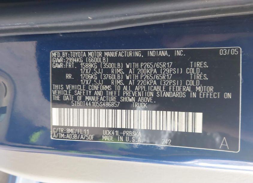 Photo 9 of 2005 Toyota Tundra SR5 V8 (VIN 5TBDT44105S486857)