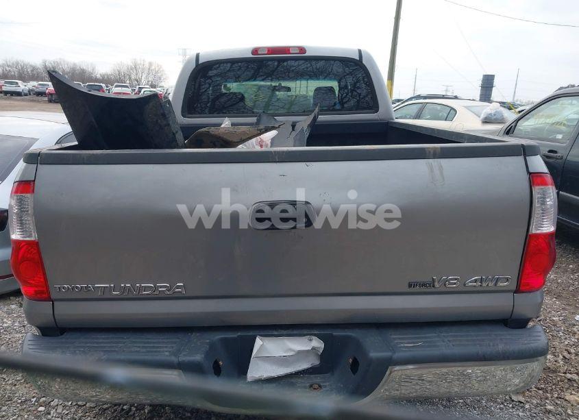 Photo 16 of 2006 Toyota Tundra SR5 V8 (VIN 5TBDT44106S527361)