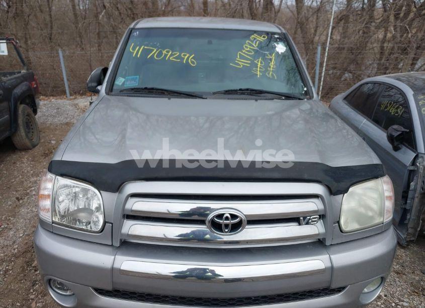 Photo 6 of 2006 Toyota Tundra SR5 V8 (VIN 5TBDT44106S527361)