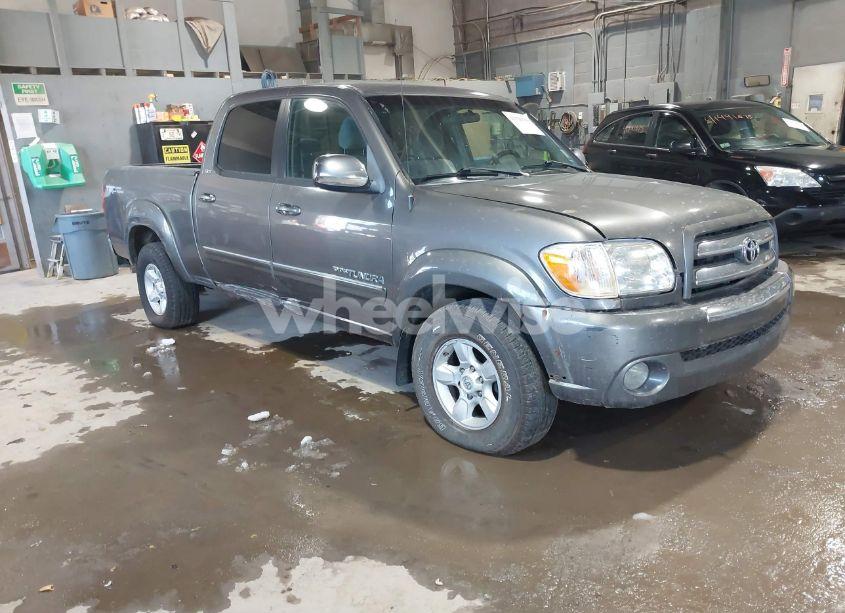 2006 Toyota Tundra SR5 V8 (VIN 5TBDT44106S531961) main photo