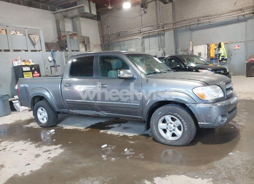 Photo 13 of 2006 Toyota Tundra SR5 V8 (VIN 5TBDT44106S531961)