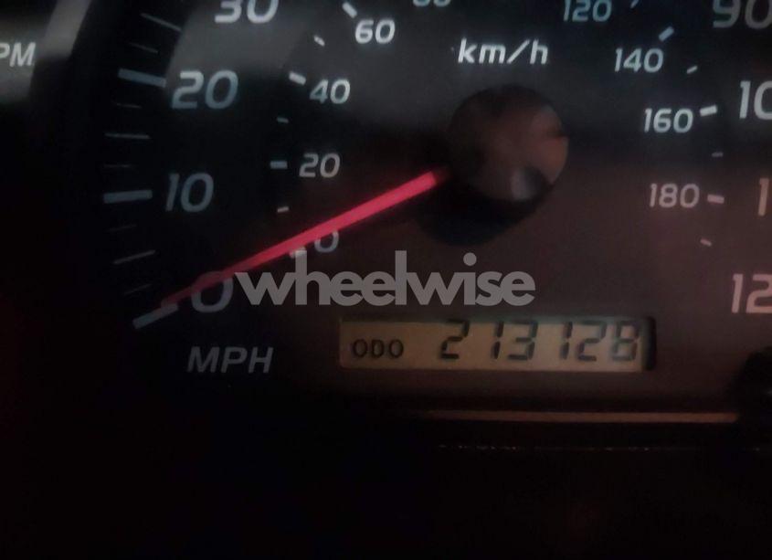 Photo 15 of 2006 Toyota Tundra SR5 V8 (VIN 5TBDT44106S531961)