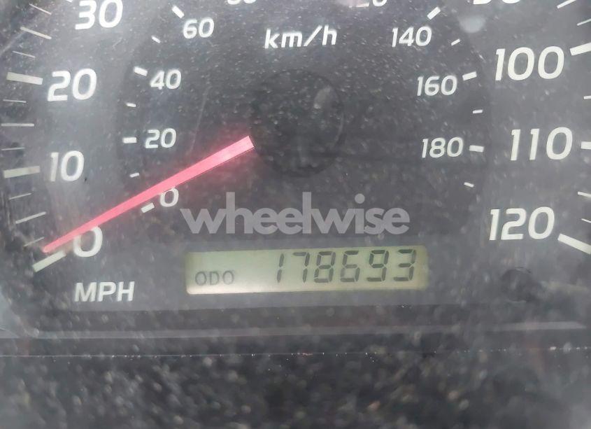 Photo 15 of 2006 Toyota Tundra SR5 V8 (VIN 5TBDT44106S535072)