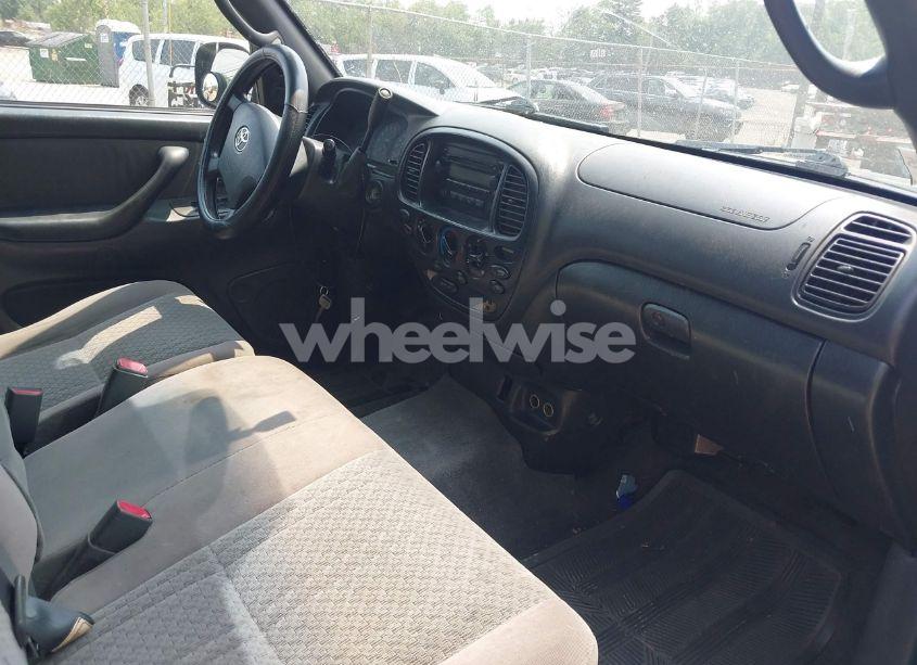 Photo 5 of 2006 Toyota Tundra SR5 V8 (VIN 5TBDT44106S535072)