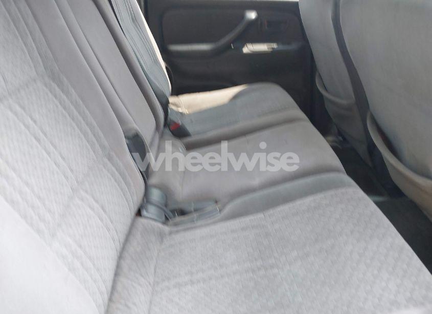 Photo 8 of 2006 Toyota Tundra SR5 V8 (VIN 5TBDT44106S535072)