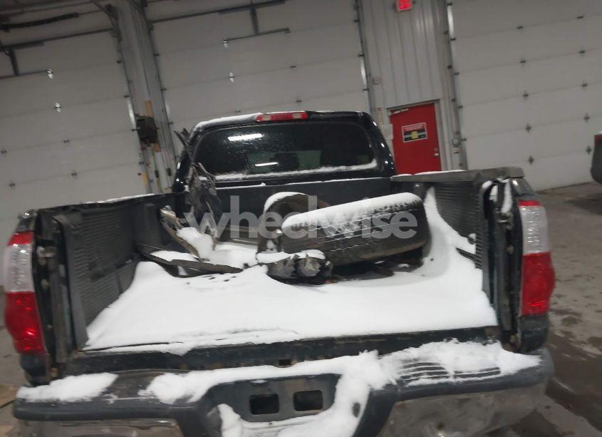 Photo 16 of 2005 Toyota Tundra SR5 V8 (VIN 5TBDT44115S471767)