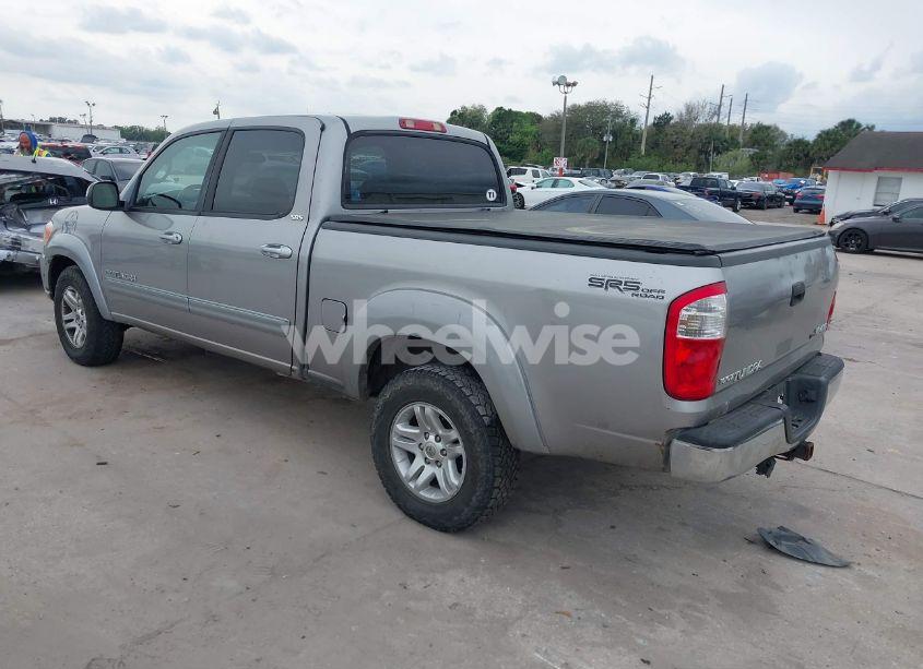 Photo 3 of 2005 Toyota Tundra SR5 V8 (VIN 5TBDT44115S480257)