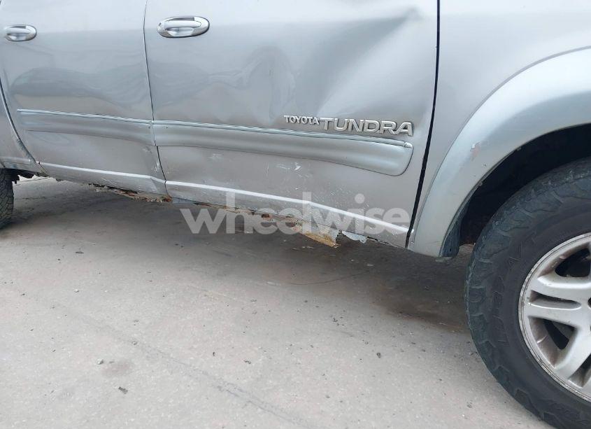 Photo 6 of 2005 Toyota Tundra SR5 V8 (VIN 5TBDT44115S480257)