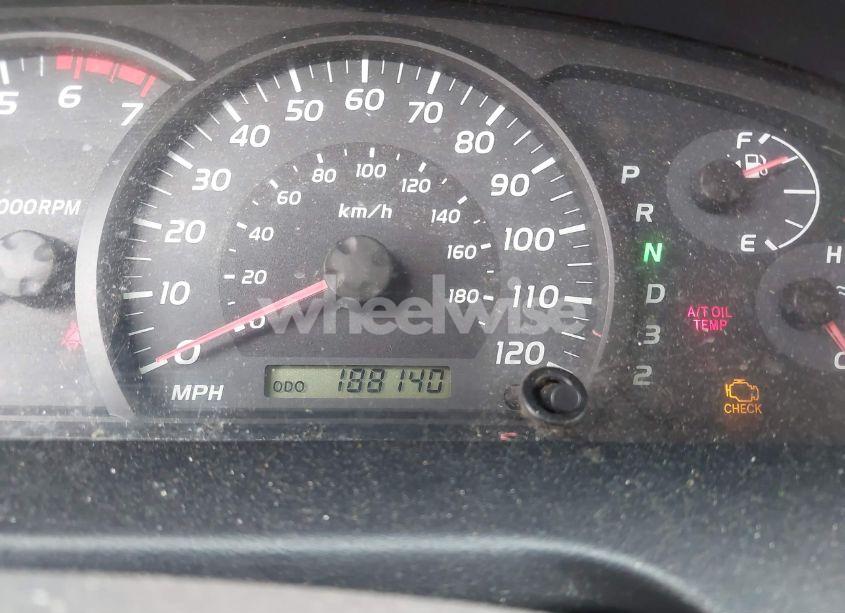 Photo 7 of 2005 Toyota Tundra SR5 V8 (VIN 5TBDT44115S480257)