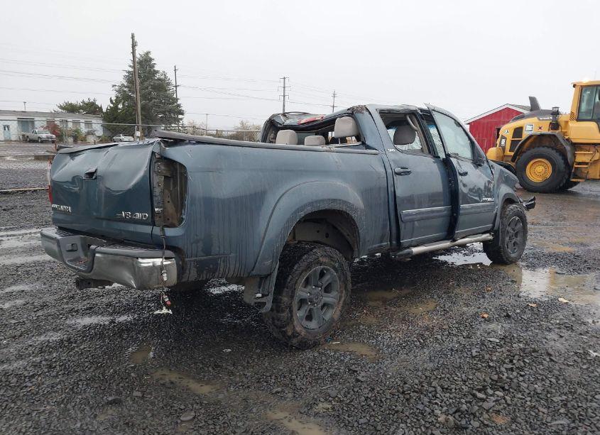 Photo 4 of 2005 Toyota Tundra SR5 V8 (VIN 5TBDT44115S481618)
