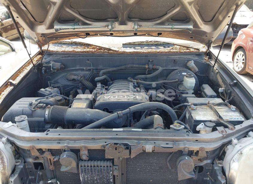 Photo 10 of 2006 Toyota Tundra SR5 V8 (VIN 5TBDT44116S527286)
