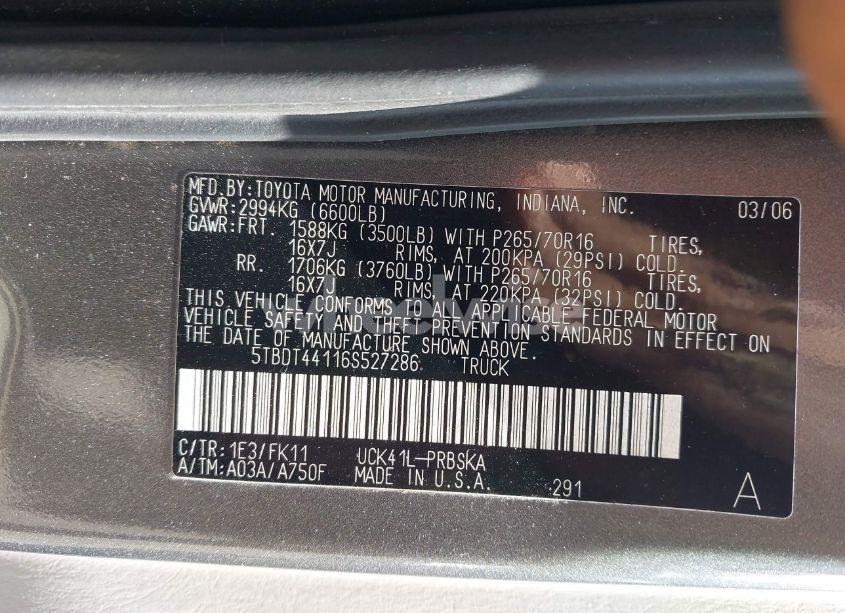 Photo 9 of 2006 Toyota Tundra SR5 V8 (VIN 5TBDT44116S527286)