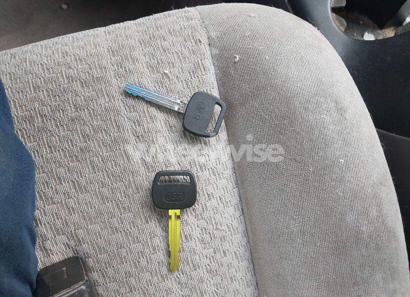 Photo 11 of 2006 Toyota Tundra SR5 V8 (VIN 5TBDT44116S527515)