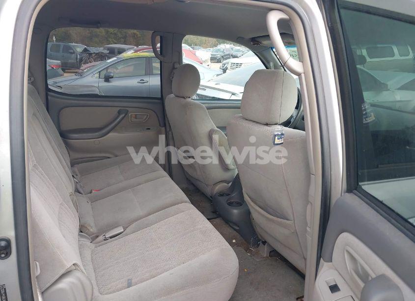 Photo 8 of 2006 Toyota Tundra SR5 V8 (VIN 5TBDT44116S527515)